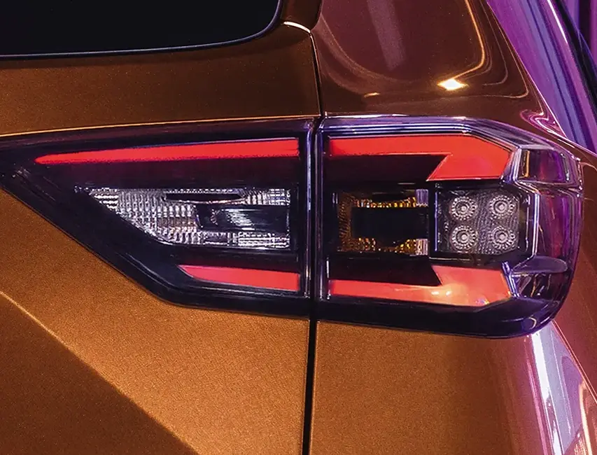 STREET STYLE REDEFINED